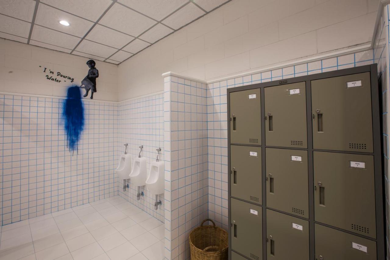 Azure Hostel Бангкок Экстерьер фото